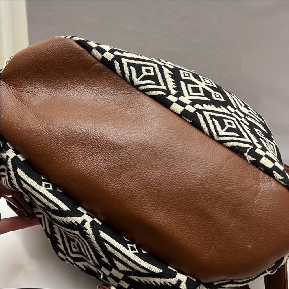 Calypso Studios Tribal Print Drawstring Backpack - image 4